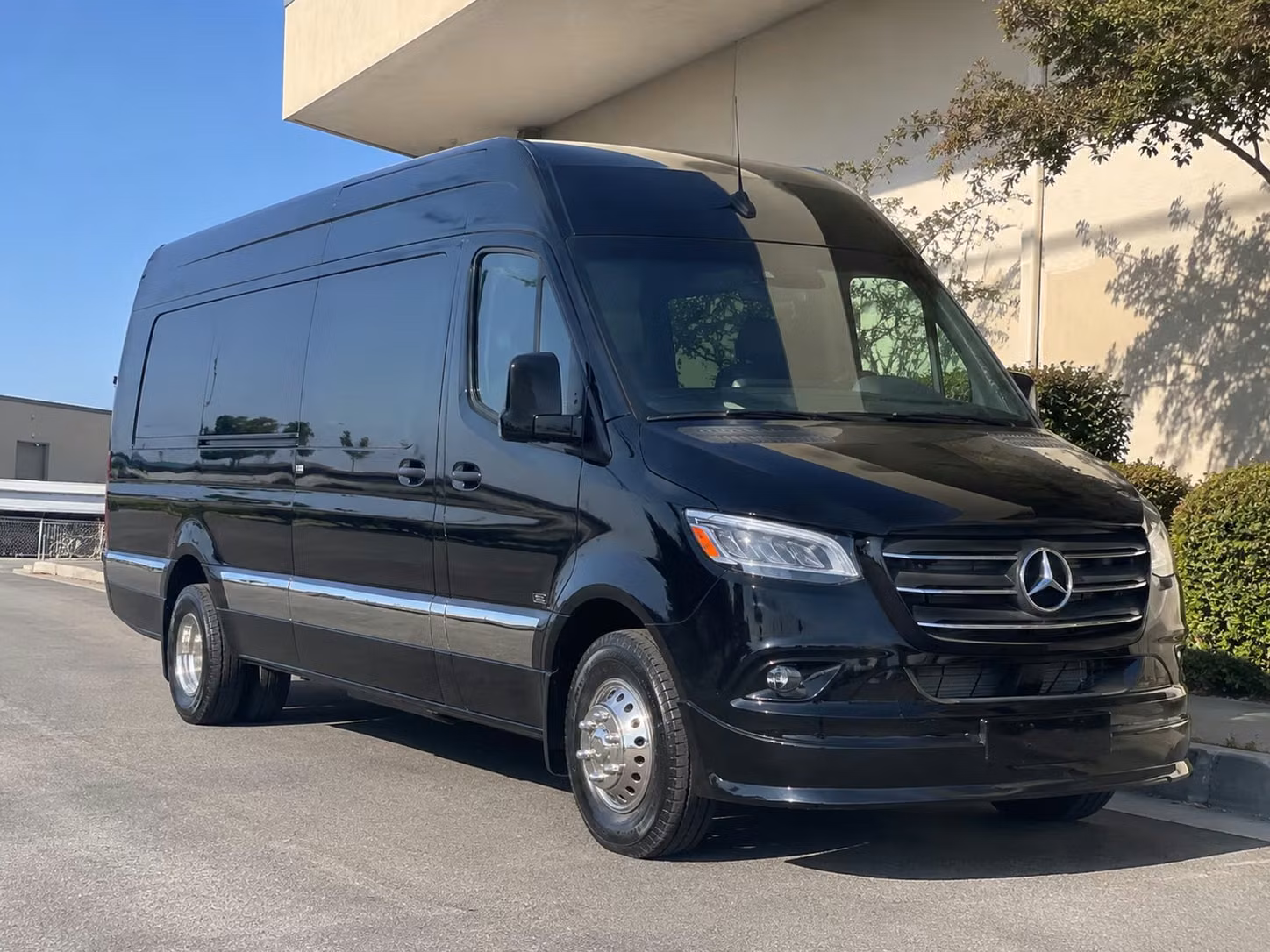 glendale concert bus rentals