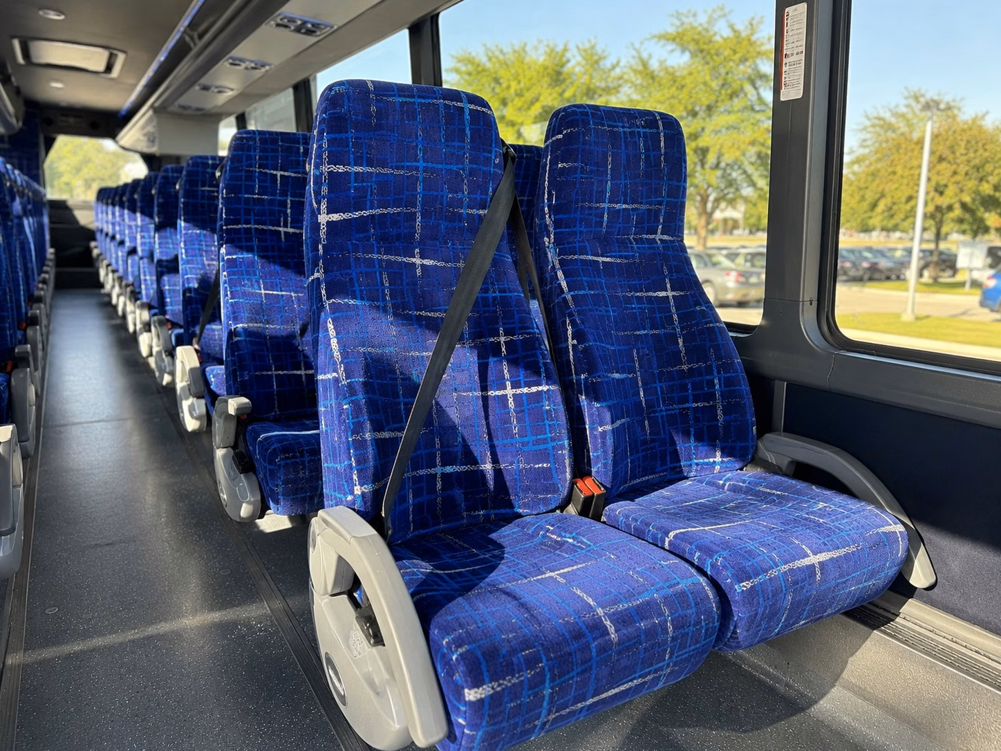 glendale wedding venue shuttle service getting guests to the celebration without the stress