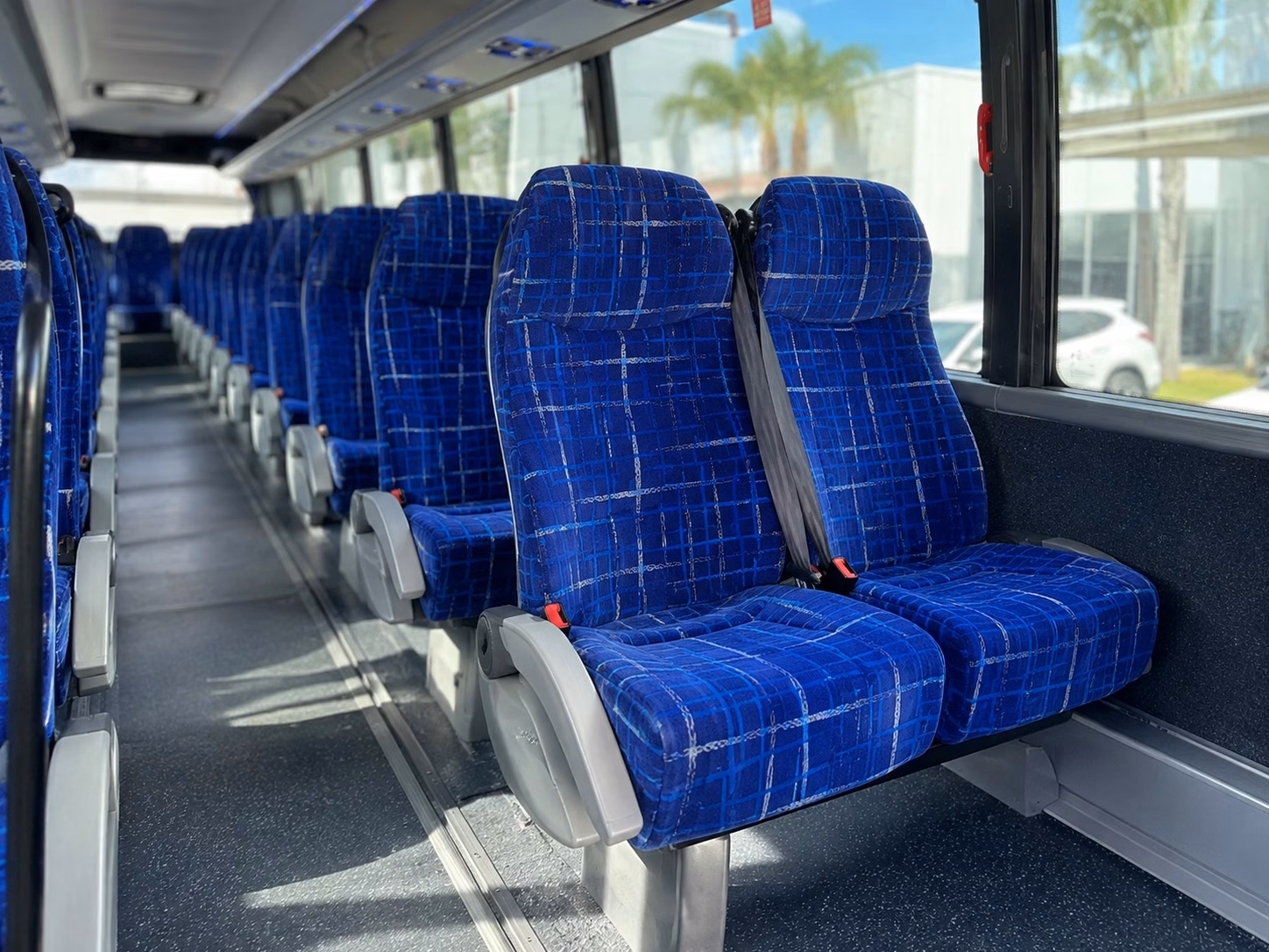 look no further for glendale bridal party transportation that runs on your timeline