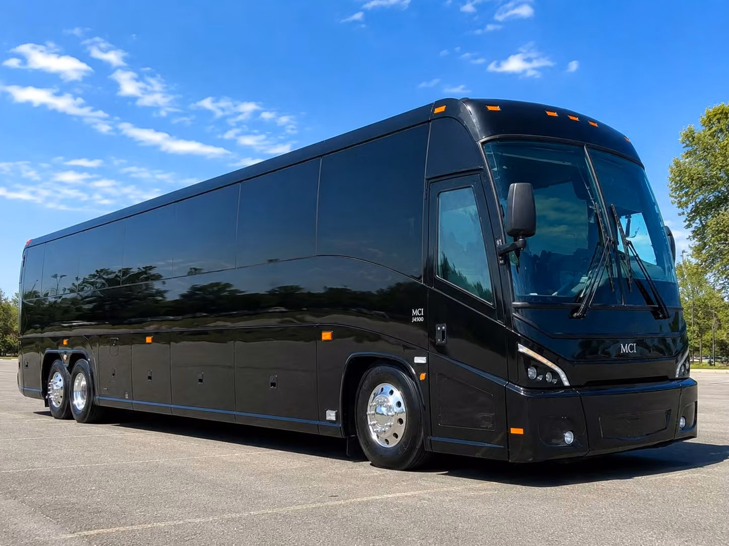 wedding guest shuttles and ceremony transportation in glendale